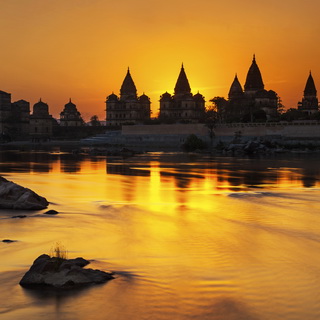Orchha - Sunset at Betwa river